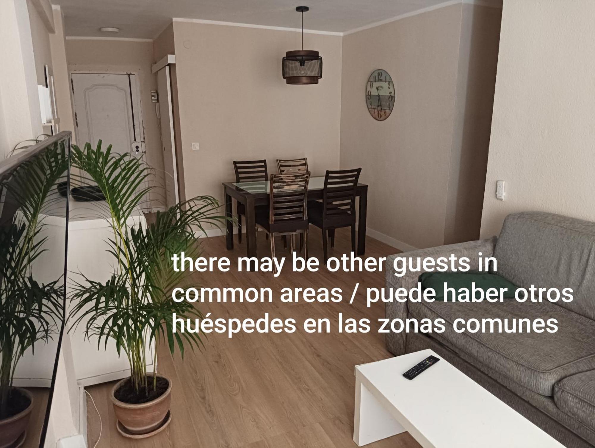 Habitaciones En Apartamento Compartido Delicias Room Cerca Del Mar, Aeropuerto, Ave Y Metro 말라가 외부 사진
